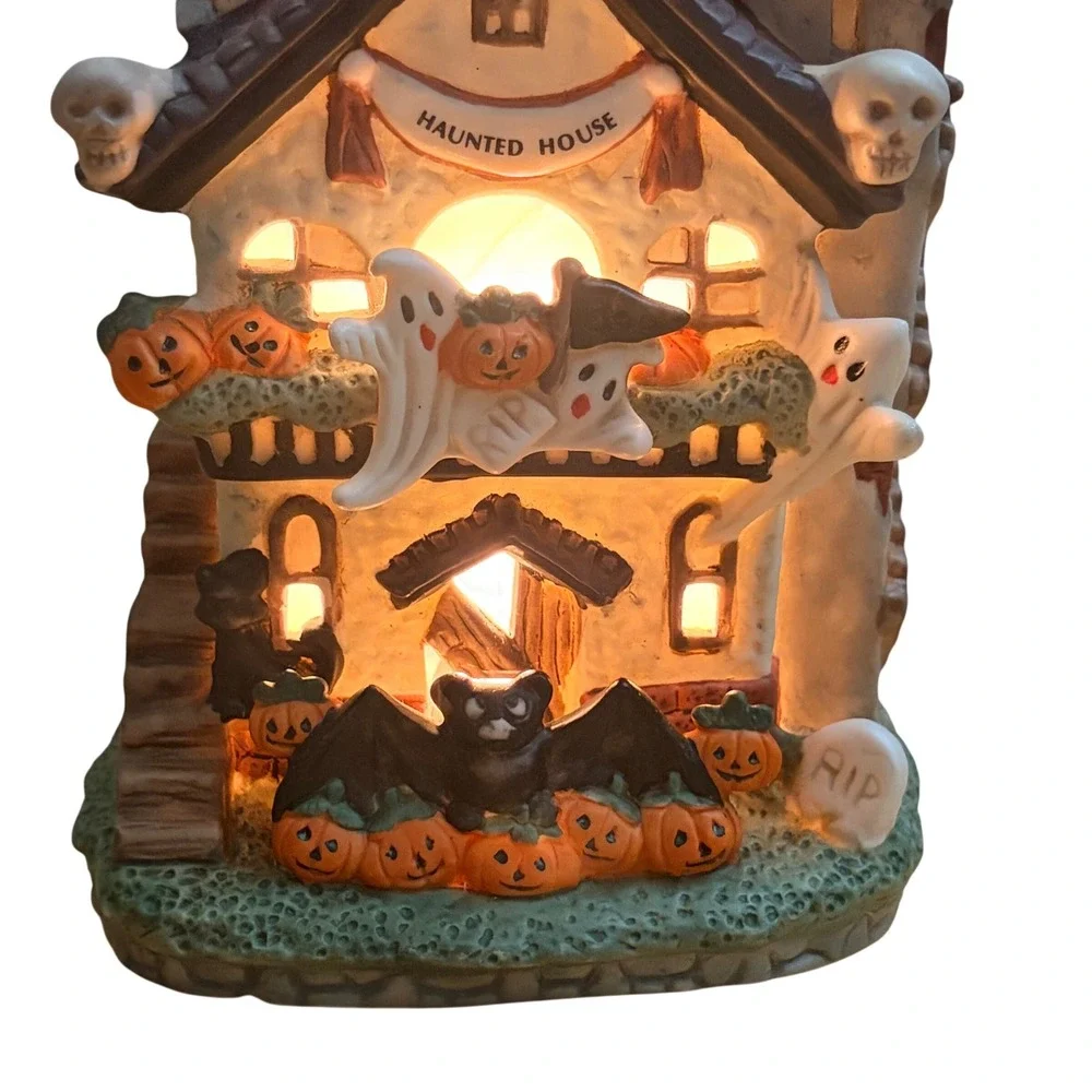 Vintage Haunted House 1990s Ceramic Ghost Pumpkin Halloween Light Up Village
